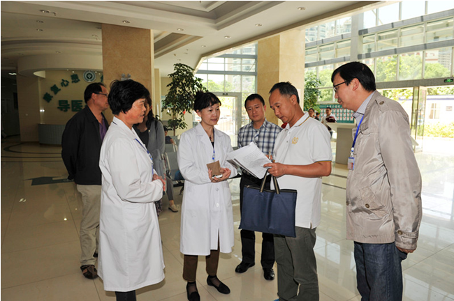 市卫生计生委“创城”领导小组深入我院开展创建全国文明城市督查工作