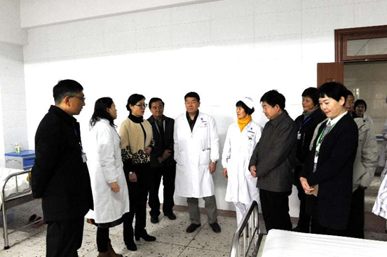   王建颖副市长等一行深入云南省精神病医院开展春节慰问活动