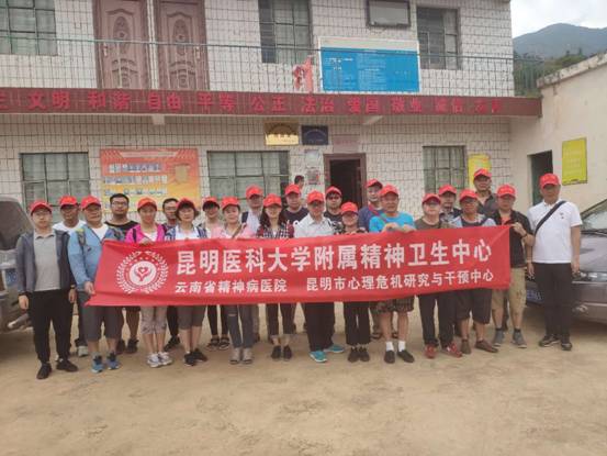 入户走访促脱贫，齐心协力迎国检