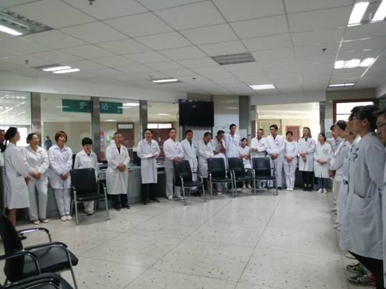 老年科开展医疗安全警示教育